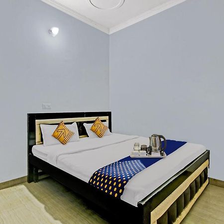 Spot On Shree Naman Guest House Sonipat Exteriér fotografie