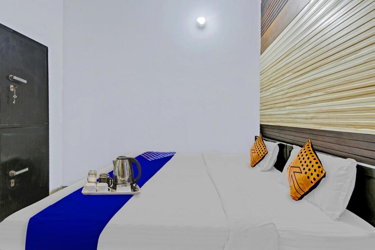 Spot On Shree Naman Guest House Sonipat Exteriér fotografie